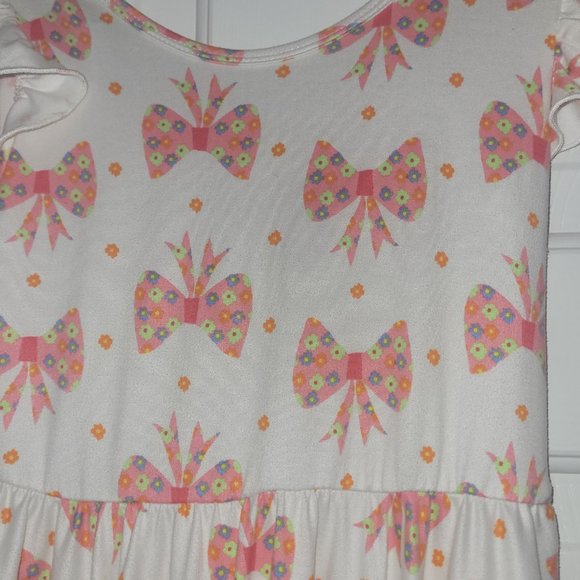 **Two Girls Dresses (2) - Picture 7 of 9